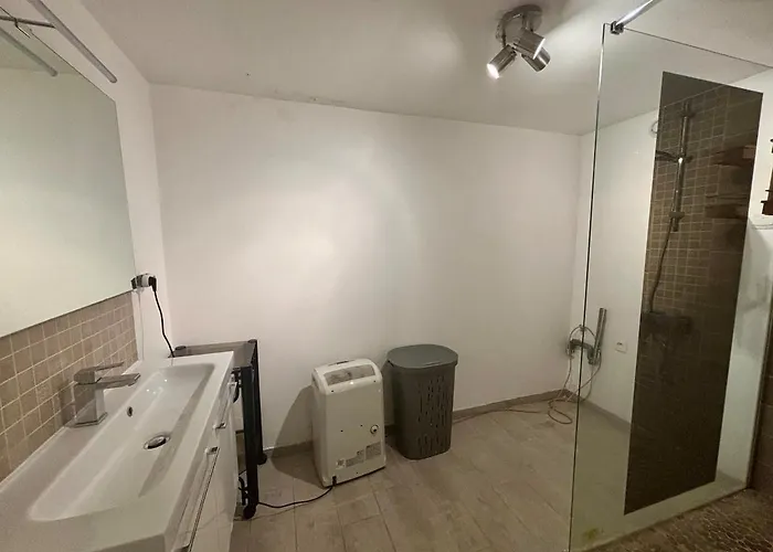 Terrasse Jacuzzi نيس